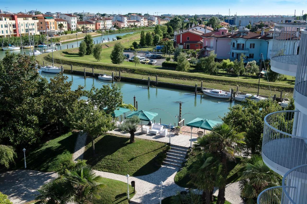 Aqa Palace Caorle Exterior photo